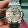 AUDEMARS PIGUET ROYAL OAK SUIZO - FONDO BLANCO