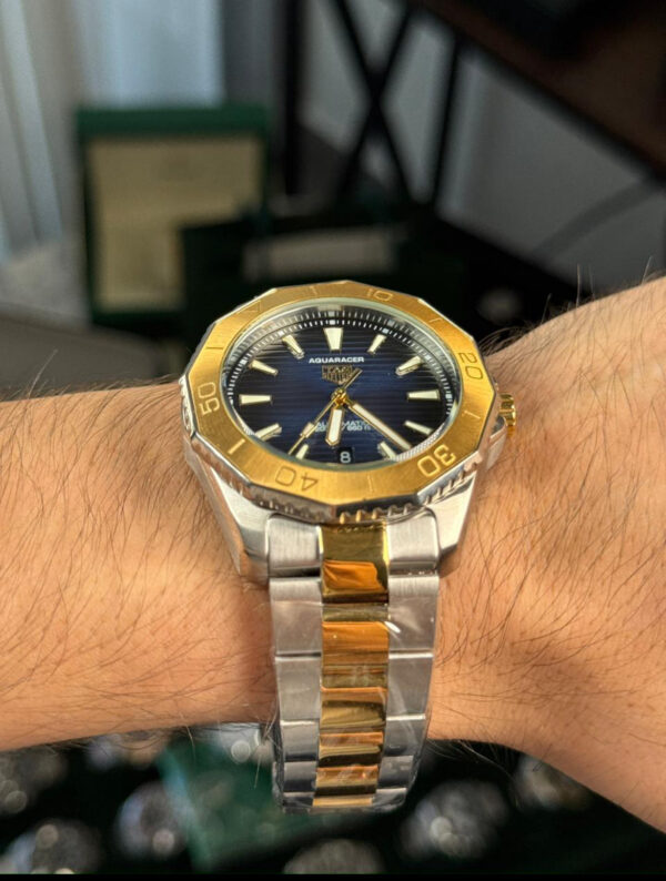 TAG HEUER  AQUARACER PROFESSIONAL 200 DATE