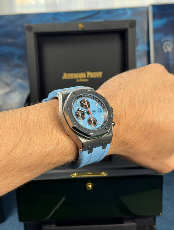 AUDEMARS PIGUET ROYAL OAK OFFSHORE CRONÓGRAFO SUIZO - AZUL