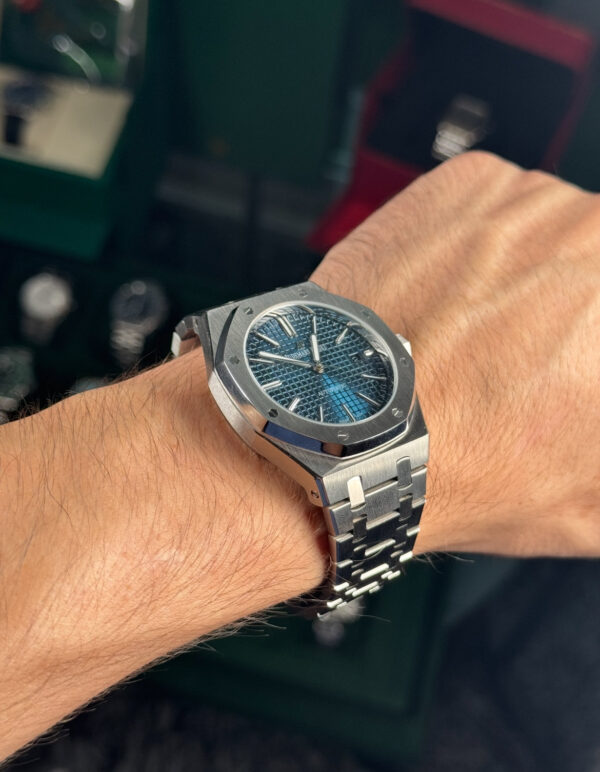 AUDEMARS PIGUET ROYAL OAK - FONDO AZUL