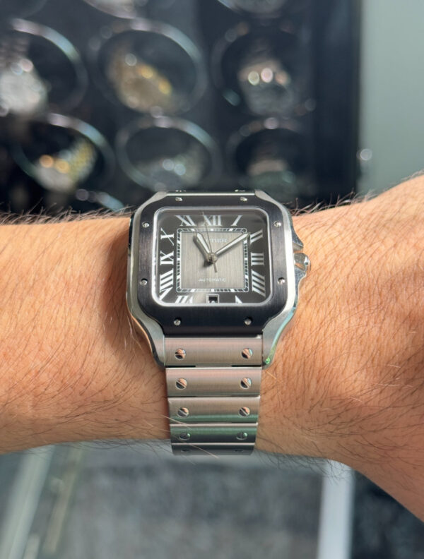 CARTIER SANTOS SUIZO - FONDO NEGRO