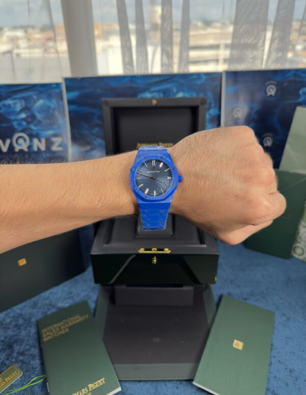 AUDEMARS PIGUET ROYAL OAK SUIZO - AZUL