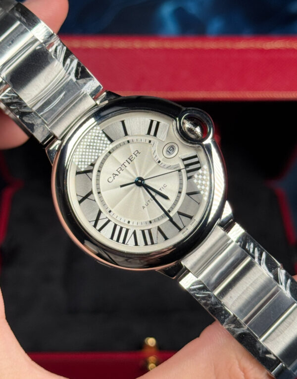 CARTIER BALLON BLEU SUIZO DOBLE EXTENSIBLE - FONDO BLANCO