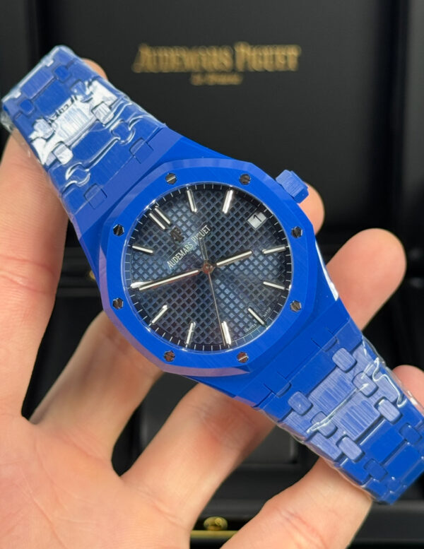 AUDEMARS PIGUET ROYAL OAK SUIZO - AZUL