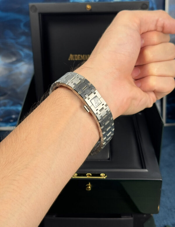 AUDEMARS PIGUET ROYAL OAK SUIZO - FONDO VERDE