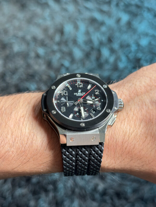 HUBLOT BIG BANG SUIZO
